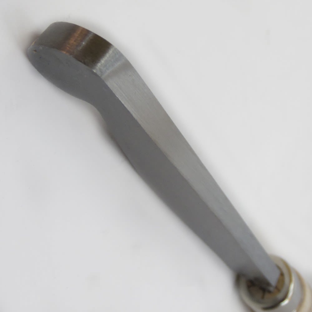 Gubia Larga Raspador de Cuello Curvo 1649 Two Cherries de 20 mm de ancho para Torneria1