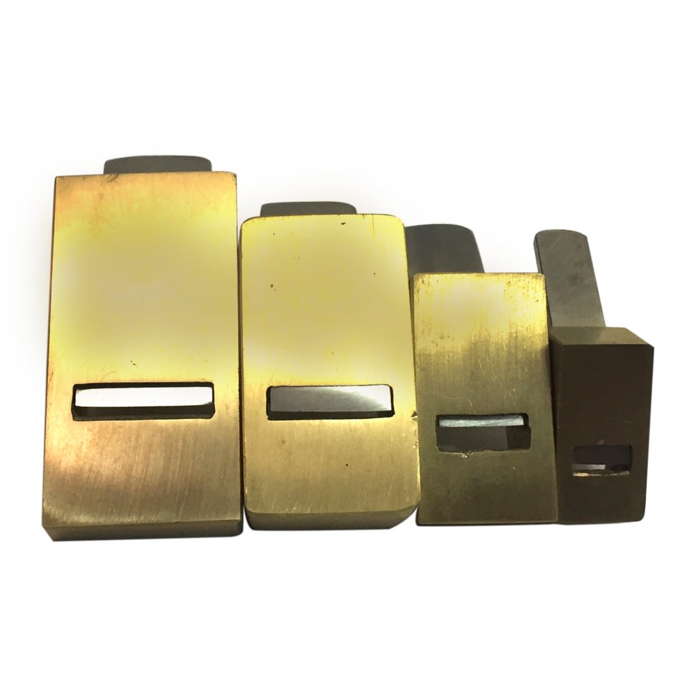 Mini Cepillo Set de 4. De Bronce. Base Planas4