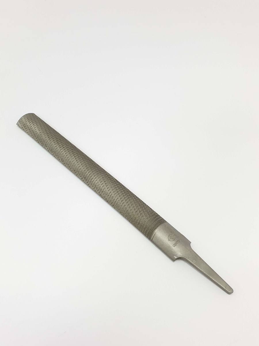  Escofina Japonesa Media Caña de 200 mm   3