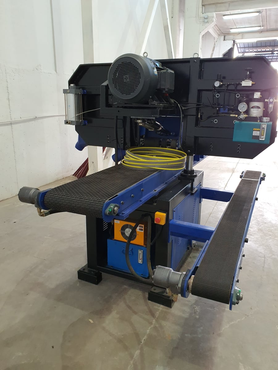 Sierra Huincha Horizontal Aserradero Industrial, 400m ancho de corte. 380V2