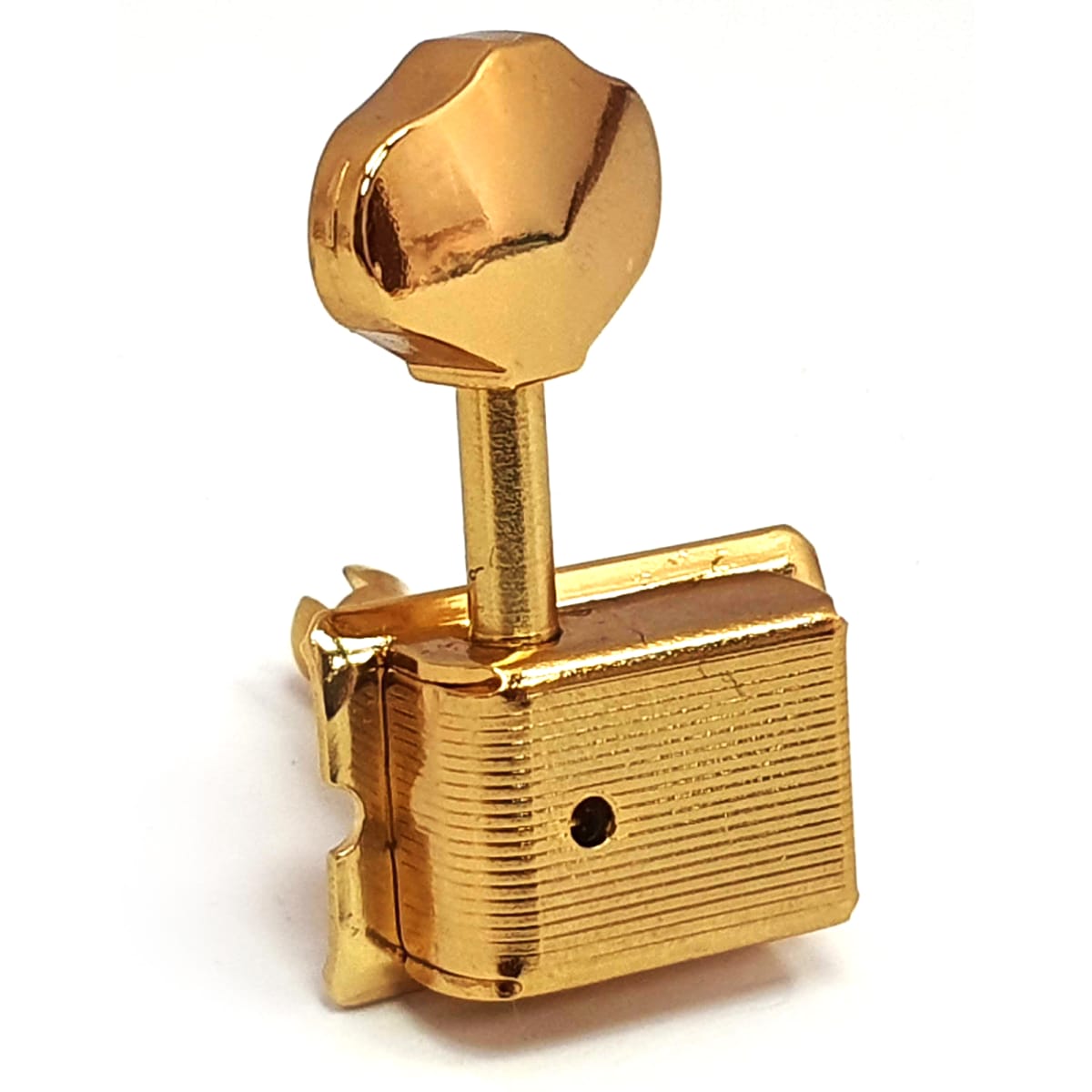 Clavijero 6L Gold SD91-06M3