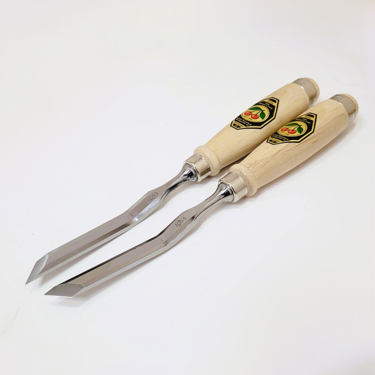 Set de Formon Two Cherries Mod 1058 12mm 2 pcs forma codillo, corte obliculo (derecho e izquierdo)6