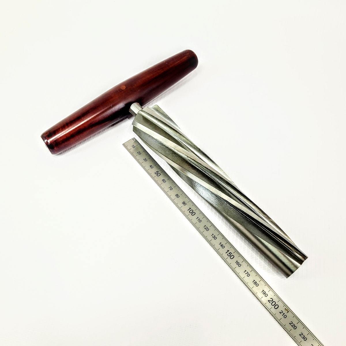 Escariador Cónico Tipo Espiral para puntal de Contrabajo 1/4 - 1/2 - 3/4 - 4/42