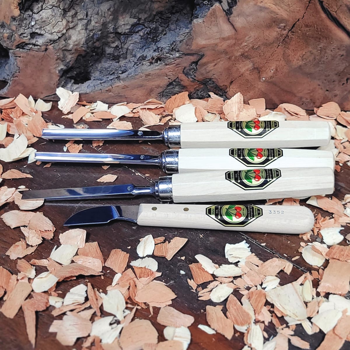 Set 3424 SB de 3 Mini Gubias y 1 Cuchillo Two Cherries para Xilografia y Tallado4