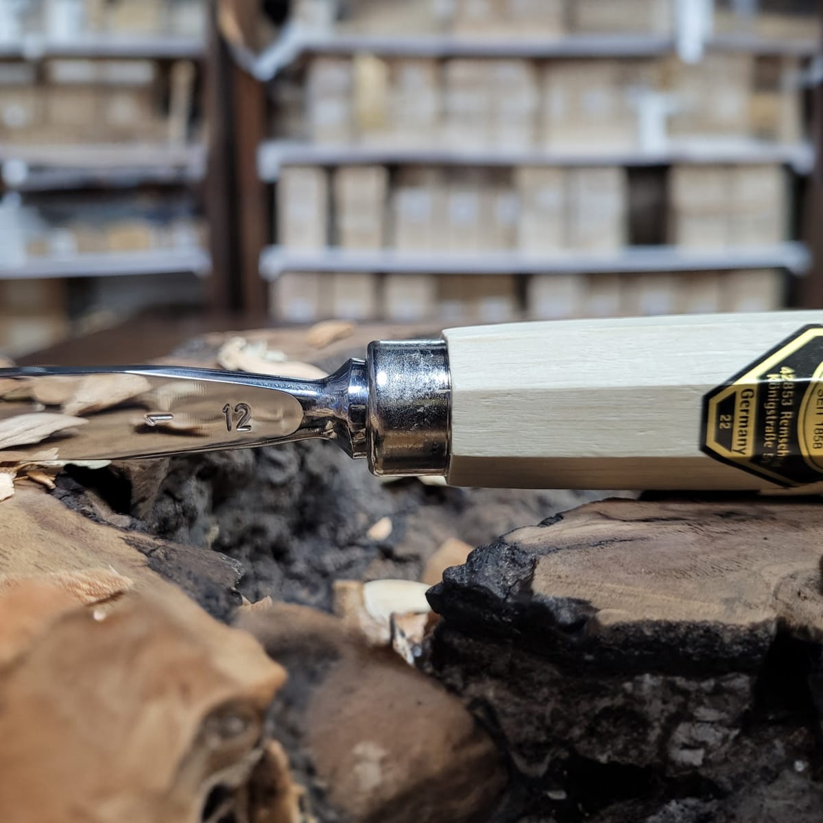 Set 3157 LRT de 12 Gubias 4 Mini Piedras de Arkansas y 1 Estuche de Cuero Two Cherries para Tallado28