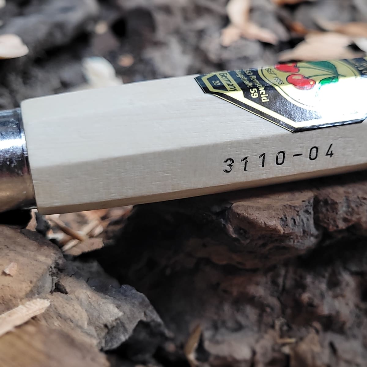 Set 3157 LRT de 12 Gubias 4 Mini Piedras de Arkansas y 1 Estuche de Cuero Two Cherries para Tallado49