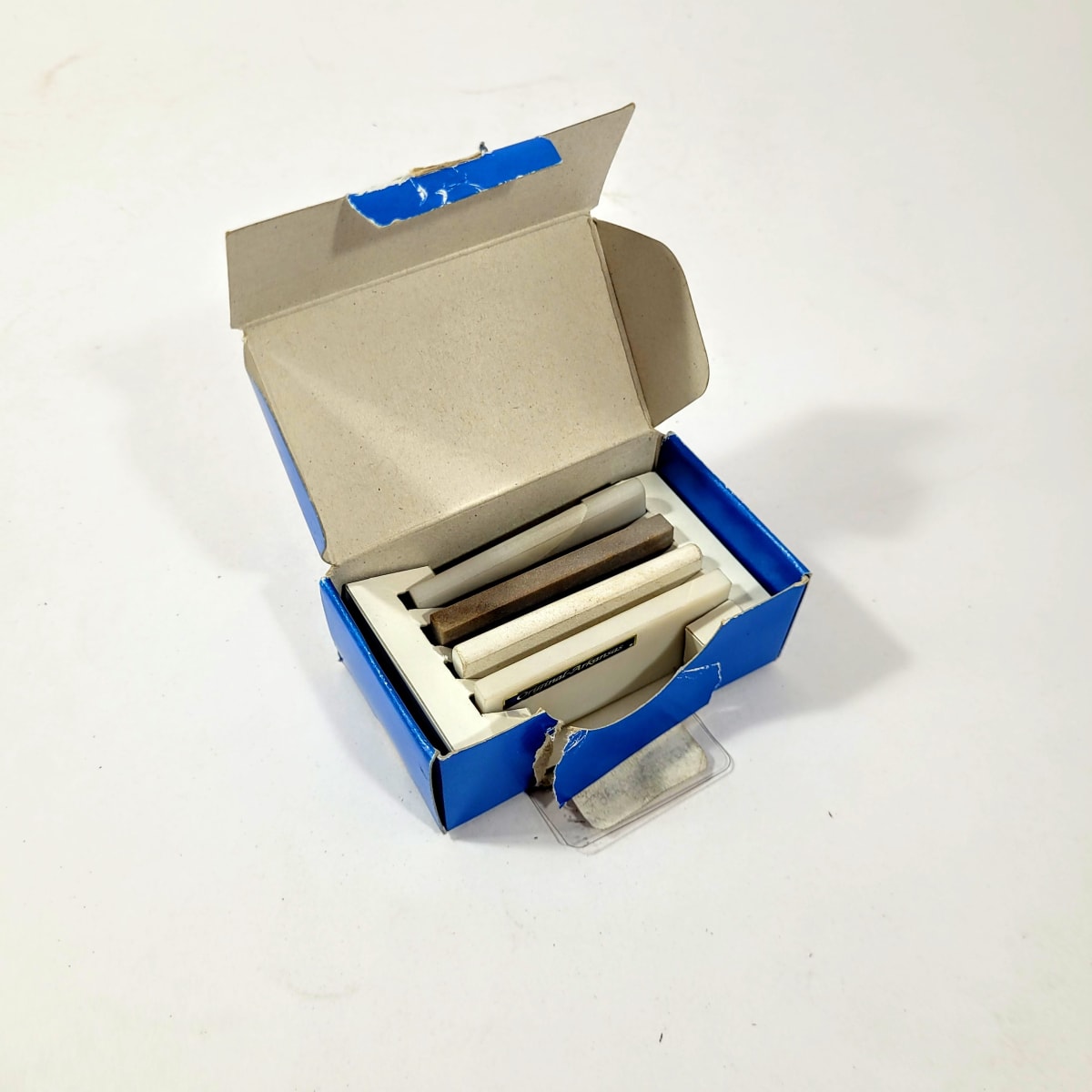 Set de Mini Piedras Multiformas de Arkansas 3704 Two Cherries de Doble Grano 6000/8000 (Open Box)8