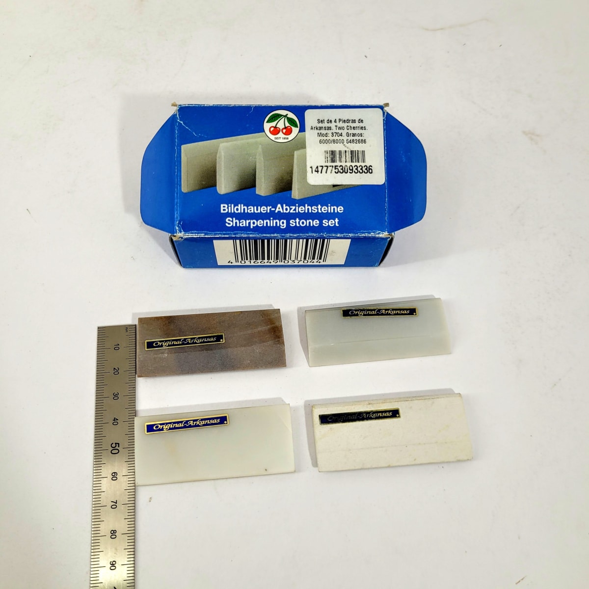 Set de Mini Piedras Multiformas de Arkansas 3704 Two Cherries de Doble Grano 6000/8000 (Open Box)3