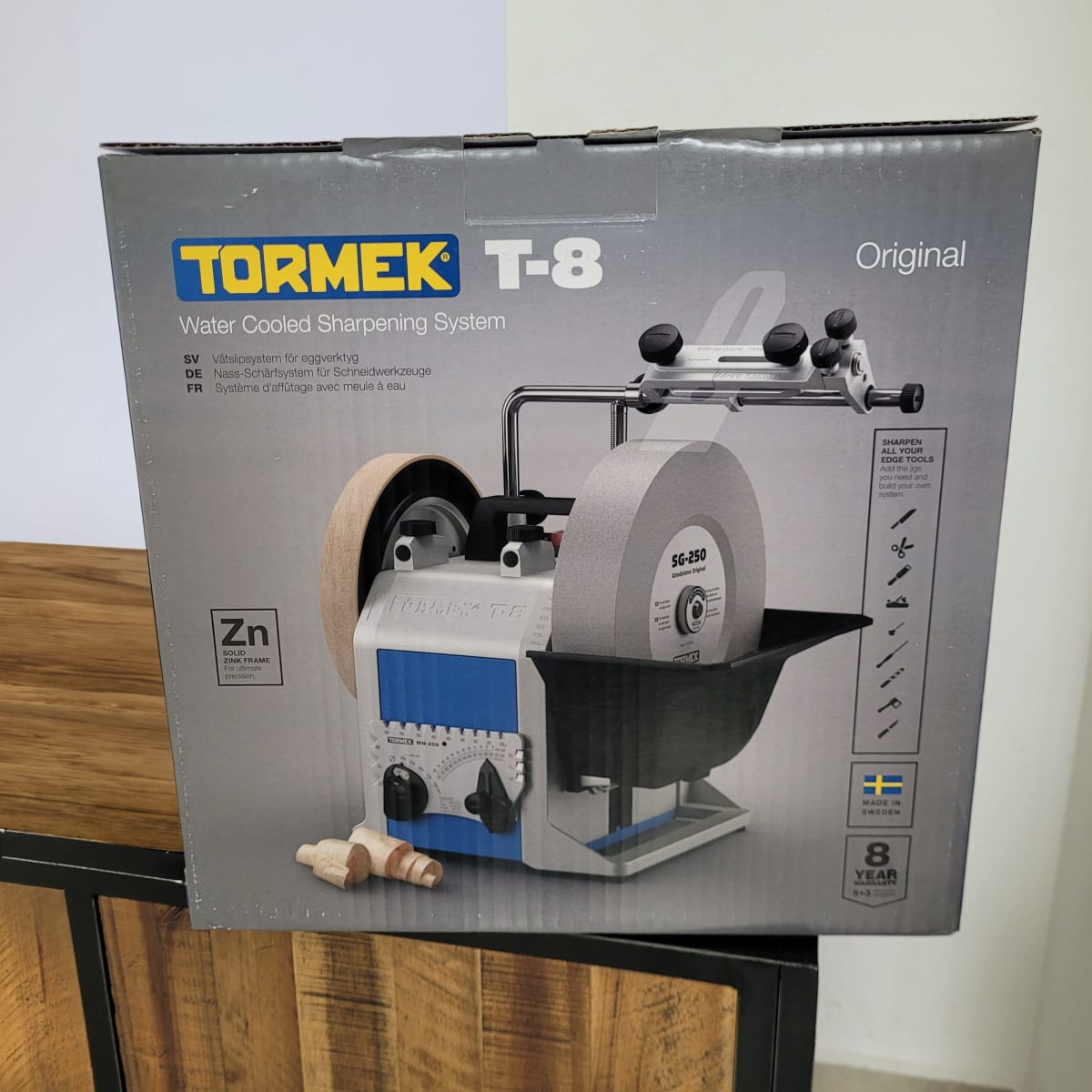 Pack Afiladora Tormek TORMT8 con Kit de Guias de Afilado HTK-1006 y TNT-8088