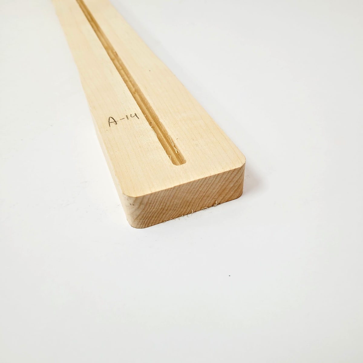 Mastil LB Luthier A-14 Tipo Tele Semi Elaborado de Maple Canadiense Especial6