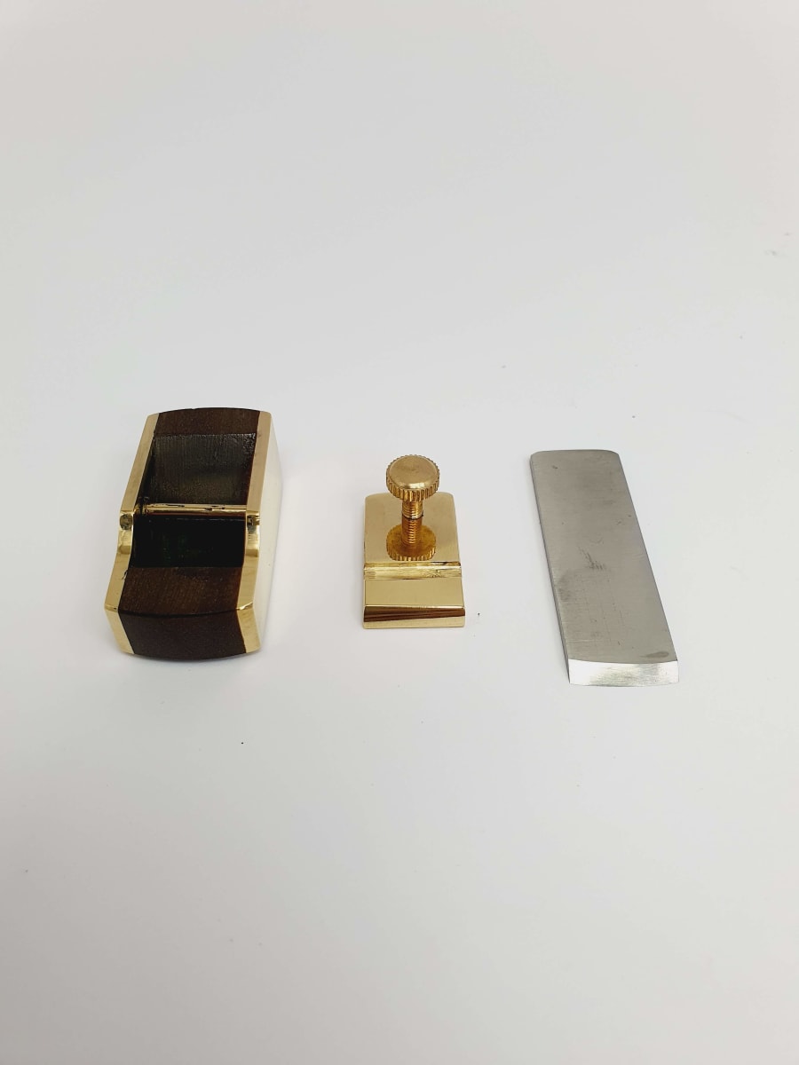 Mini Cepillo de Bronce-Ebano de 45 mm con Base Curva7