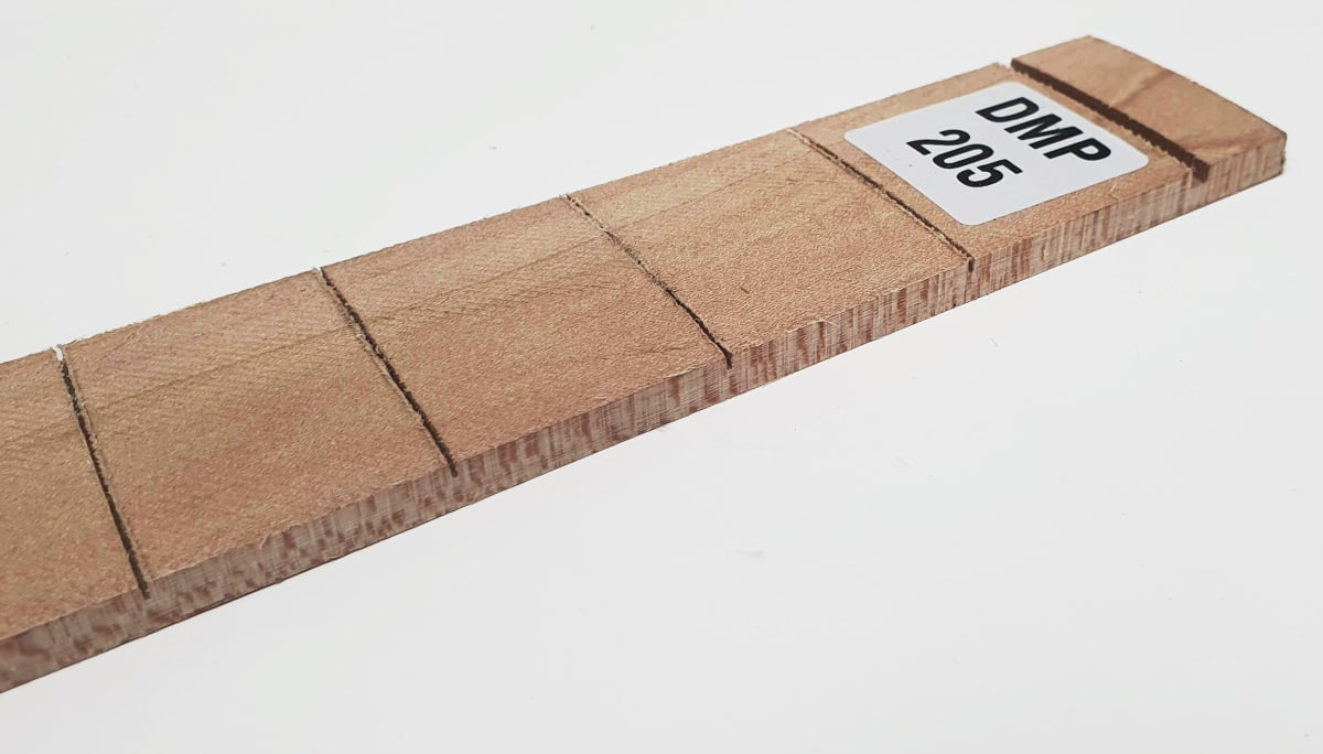 Diapason Ranurado REF: DMP-205 de Maple Economico para Guitarra4