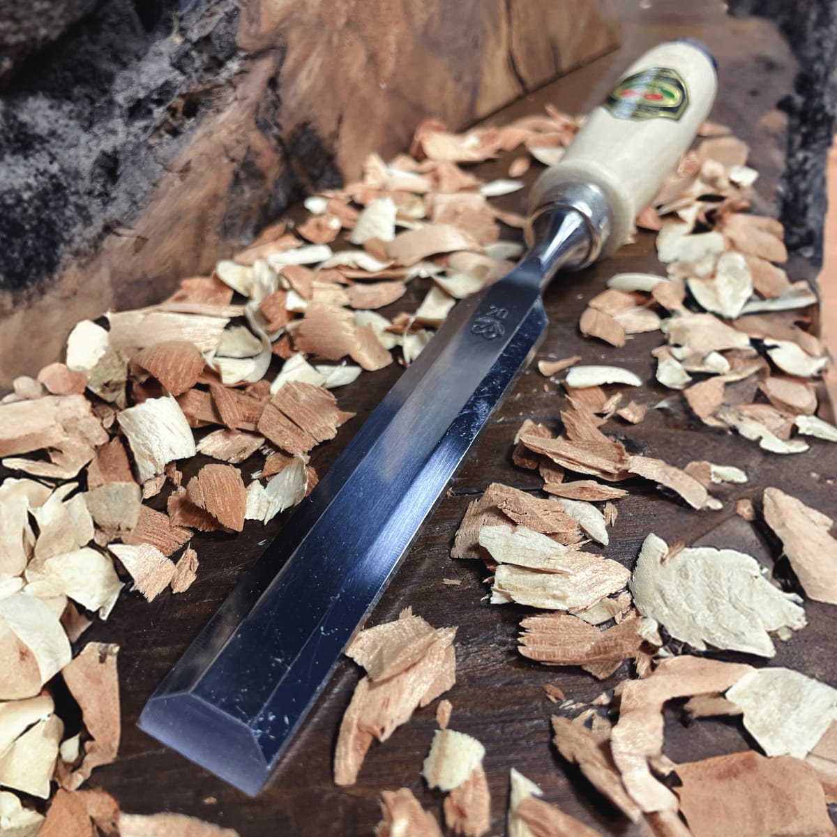 Set de 6 Formones Carpinteros y 1 Estuche de Cuero Two Cherries 1171 LRT17