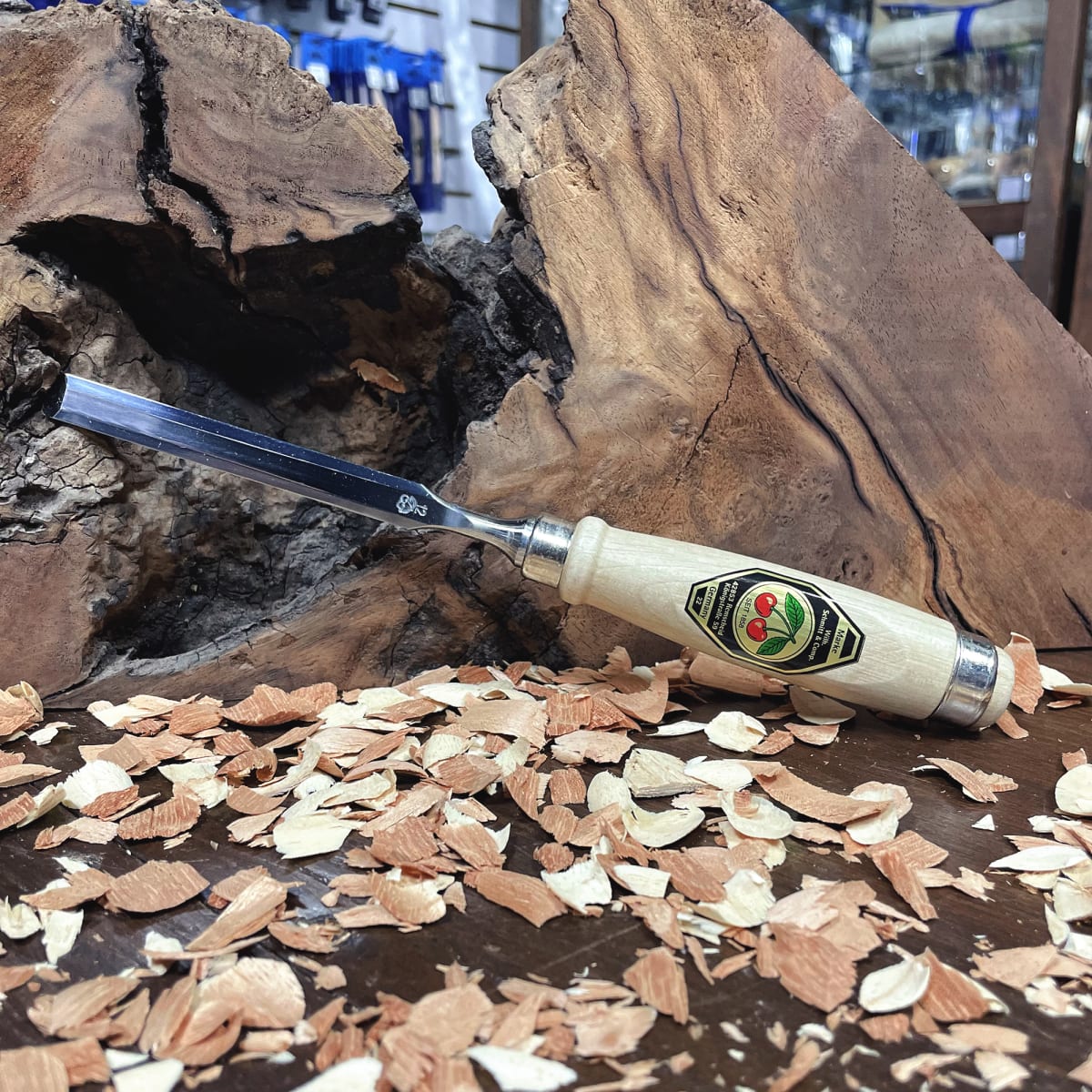 Formon Carpintero Two Cherries 1001 de 12 mm de ancho4