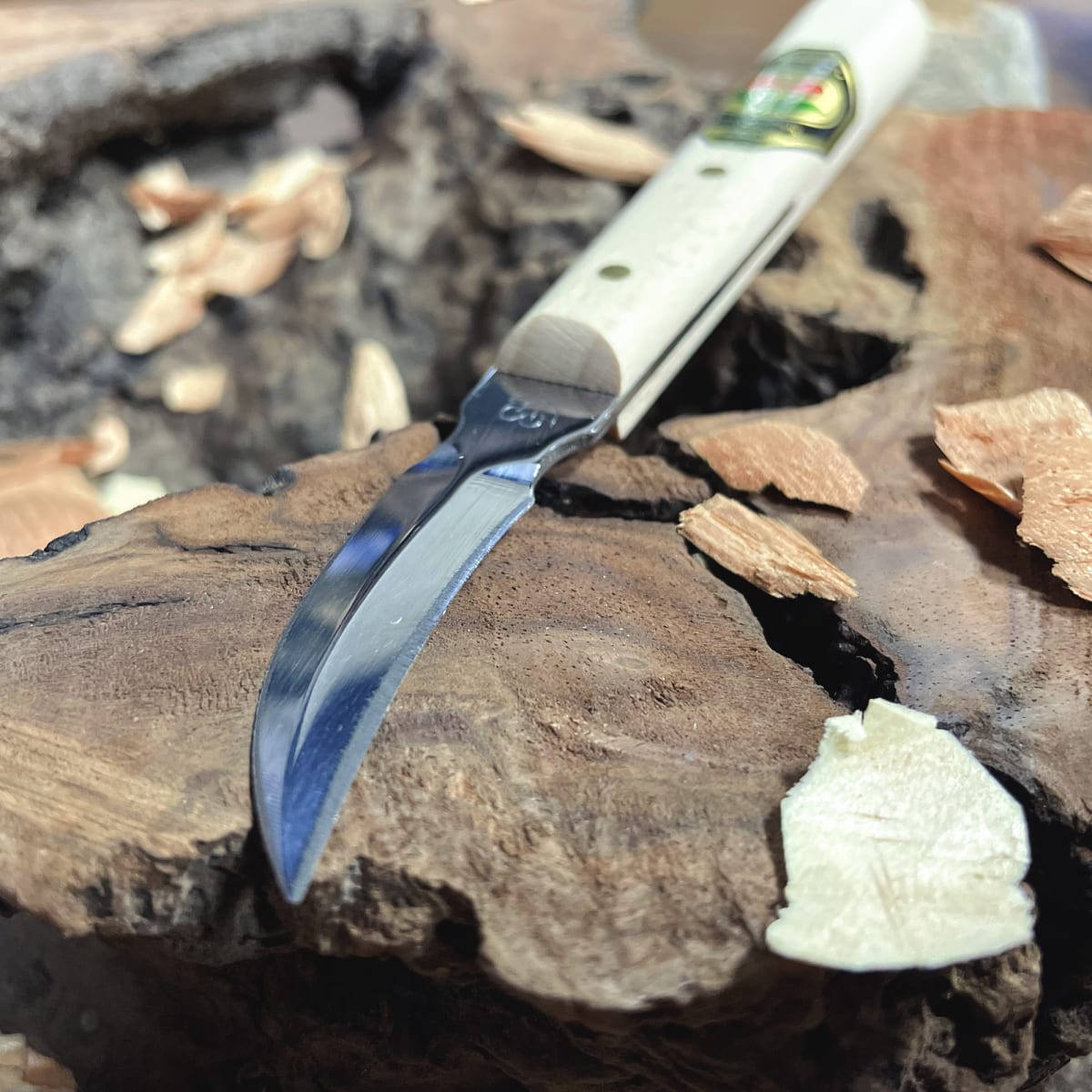 Cuchillo Two Cherries 3353 para Tallado de Madera7