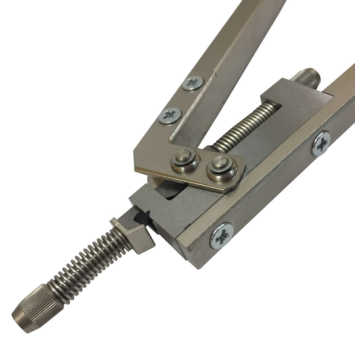 Cortador para Tang de Trastes4