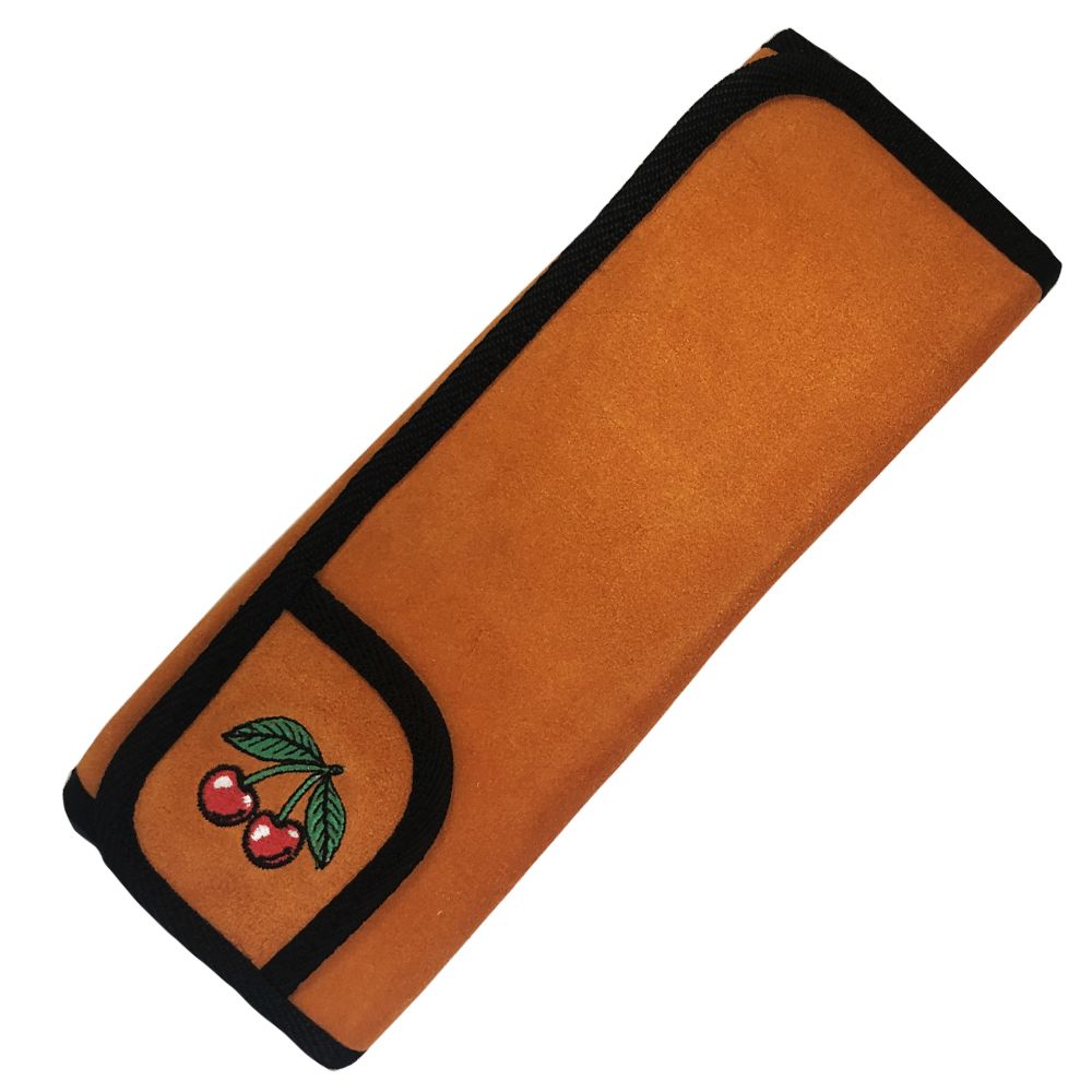 Set 3824 de 2 Rasquetas 1 Bruñidor con Estuche de Cuero Two Cherries3