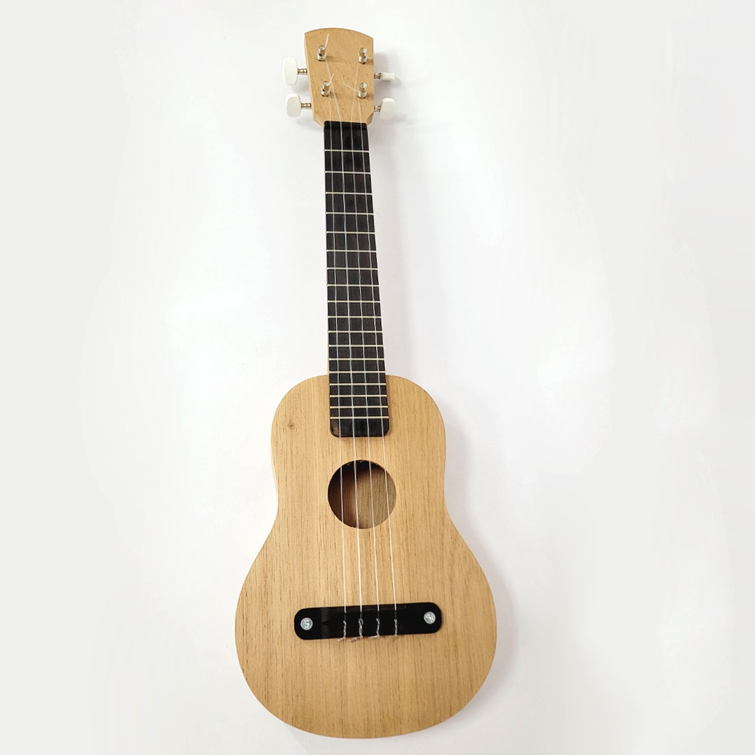 Kit Arma tu Propio Ukelele y Vive la Experiencia de Fabricar tu propio Instrumento musical 0