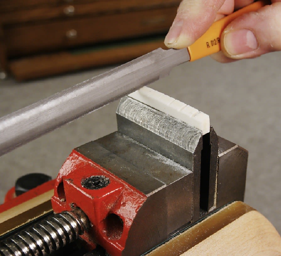 Prensa de Banco para Elaboracion de Cejillo y Puente Stewmac EEUU # 18162