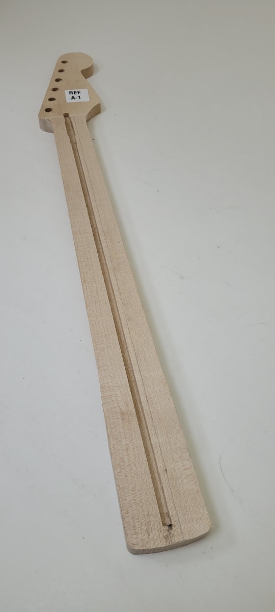 Mastil LB Luthier A-1 Tipo Strato Semi Elaborado de Maple Canadiense Especial 0