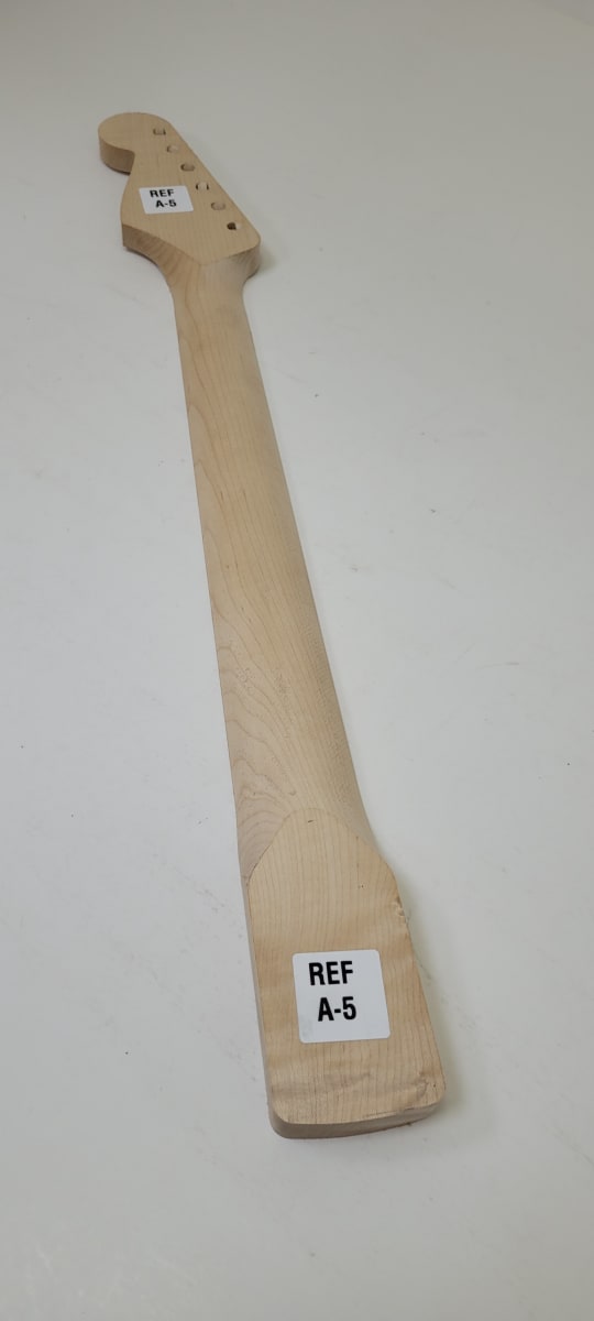 Mastil LB Luthier A-5 Tipo Strato Semi Elaborado de Maple Canadiense Especial4