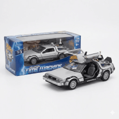 AUTO BACK TO THE FUTURE II DELOREAN 1:24 - WELLY