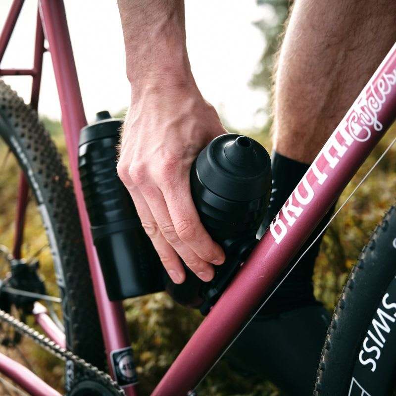 BOTELLA KEEGO TWIST SET 600ML NEGRO5