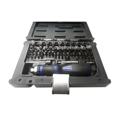 LLAVE DADO Y PUNTAS CROSSMAN 1/4 DR # 87-012 JGO.61 PZAS.1