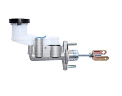 BOMBA EMBRAGUE LUV DMAX vienen dos modelos de bomba1