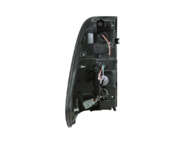FAROL TRASERO RH GRIS TOYOTA HILUX 2019/2025 DIFORZA3