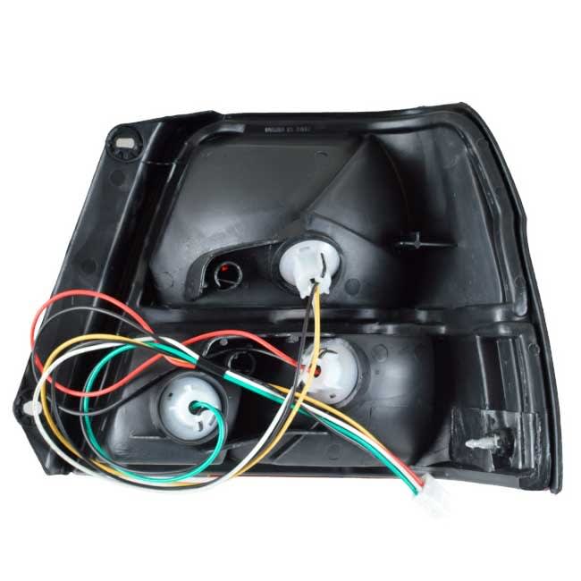 FAROL TRASERO LH CON SOQUETE TOYOTA TERCEL 1995/1997 TAIWAN3