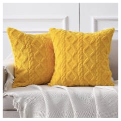 2 Fundas para Cojín Jacquard de Felpa Geométrica 3D Mostaza 45x45 cms