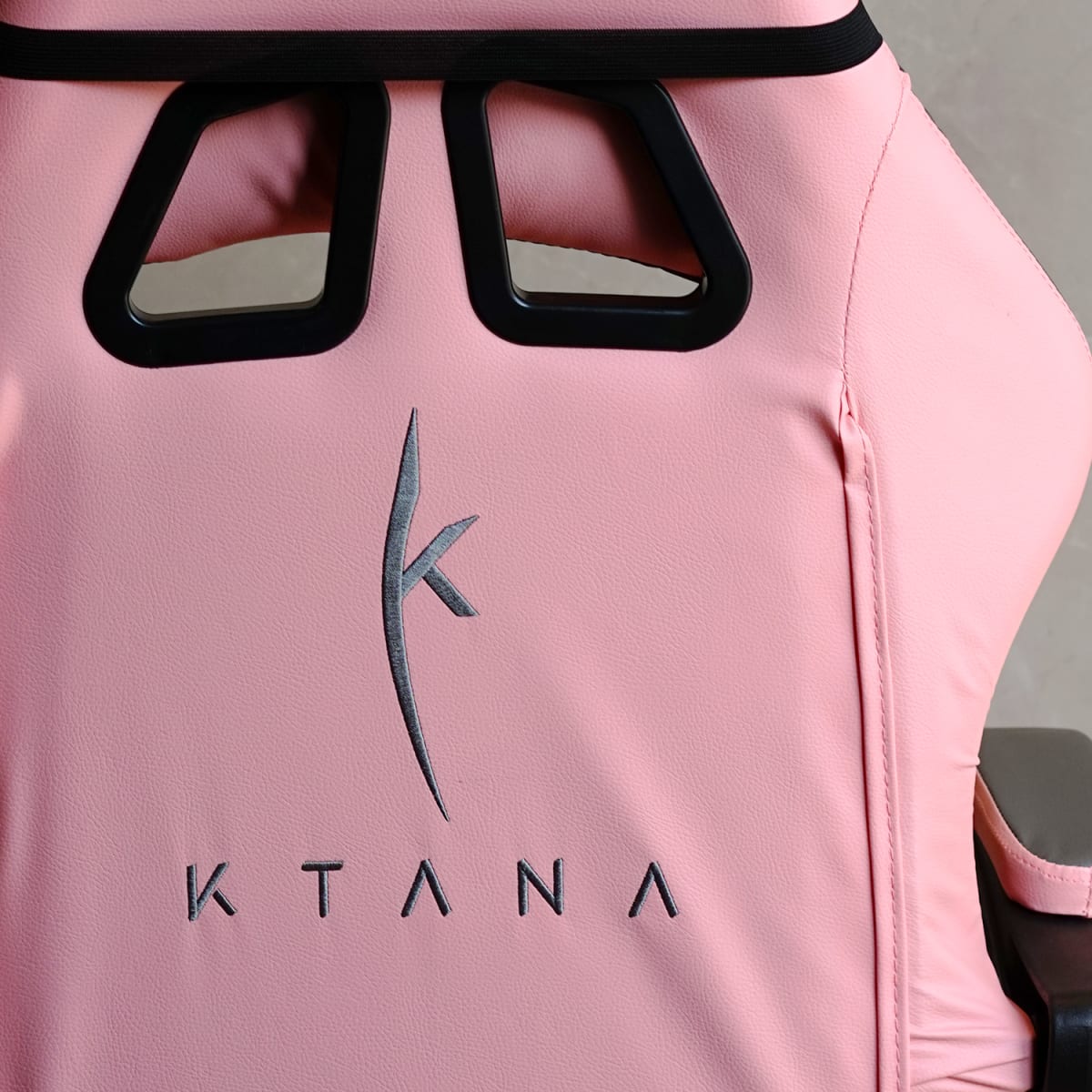 Silla Gamer modelo Ergo Prime Ktana Rosada5