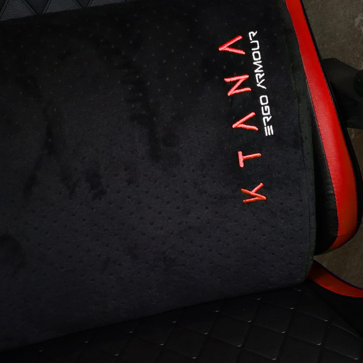 Silla Gamer modelo Ergo Prime Ktana Negra - Rojo5