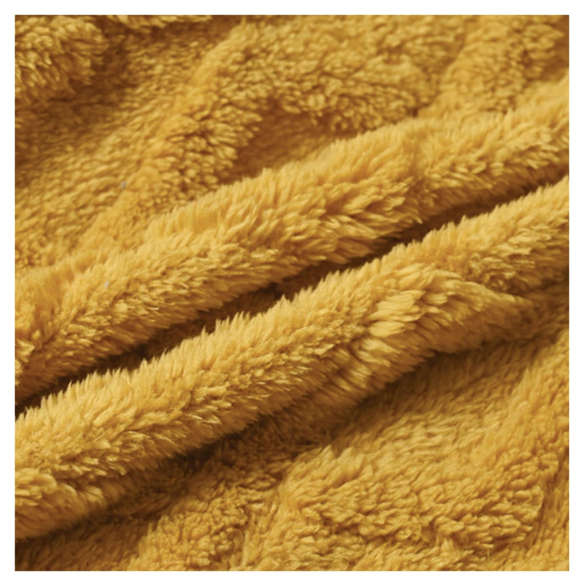 2 Fundas para Cojín Jacquard de Felpa Geométrica 3D Mostaza 45x45 cms3