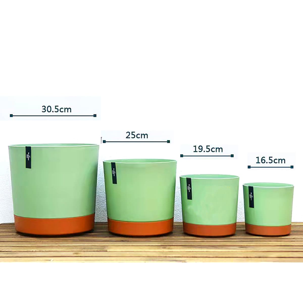 Macetero con Bandeja Extraible y Drenaje Reflexivo 25x23 cms  Verde3