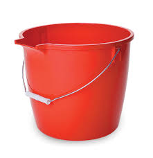 BALDE PLASTICO CON PICO Y ASA DE METAL - REY2