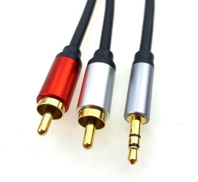 Cable Auxiliar de Audio 2x1 Rca a 3.5mm Metalico 2Metros Negro1