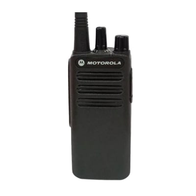 EQUIPO MOTOROLA VHF DEP250 ANALOGO 16C1