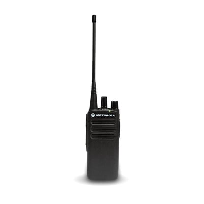 EQUIPO MOTOROLA DEP250 UHF ANALOGO 16C1