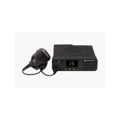 EQUIPO MOTOROLA UHF DGM5000E 40W1