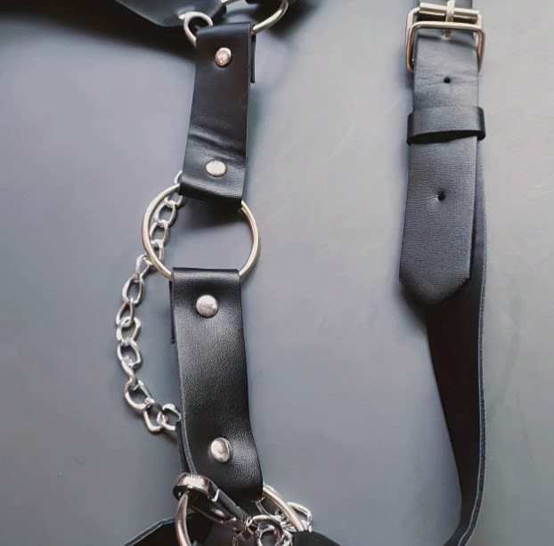 ARNES PECHO CADENA HOMBRE2