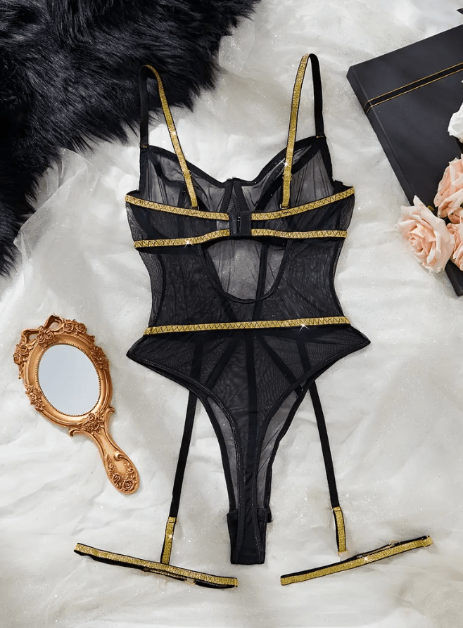 BODY NEGRO DORADO1