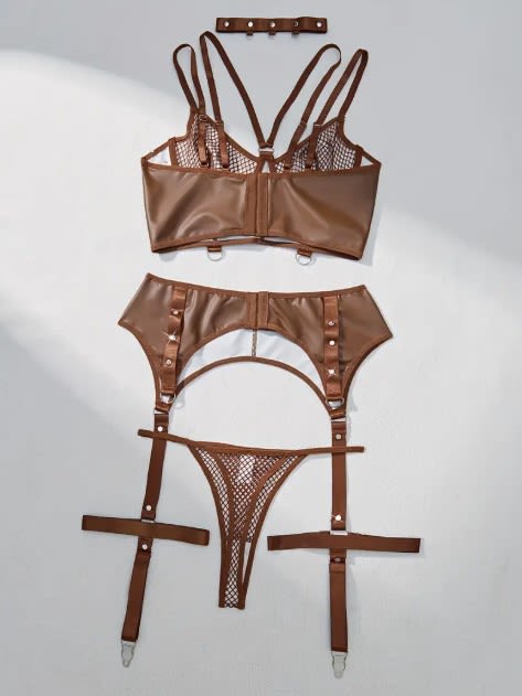 CONJUNTO LATEX NUDE3