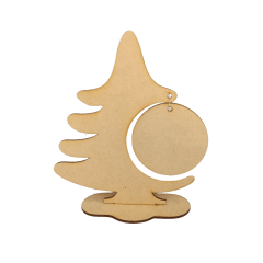Árbol con adorno colgante