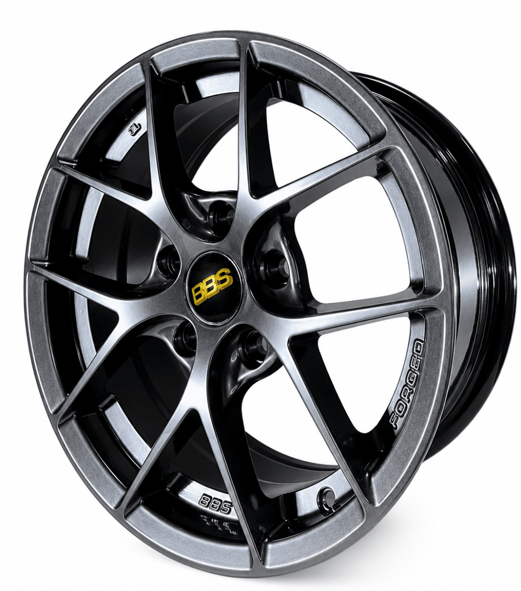 LLANTA DEPORTIVA 5X114,3 DX221 15X7.0 HB ET 352