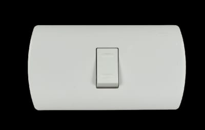 INT  9/24 ARIS BLANCO1