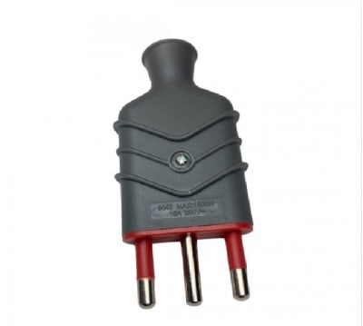 ENCHUFE MACHO 2P+T 10A GRIS 250V1