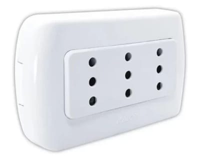 ENCHUFE TEKNA TRIPLE 10a2