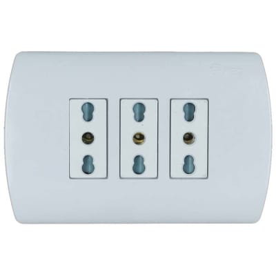 ENCHUFE TRIPLEX 10/16A BLANCO ARIS PRO1
